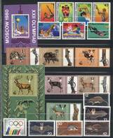 BULGARIA: Stockbook With Lot Of VERY THEMATIC Stamps And Sets, Mint Never Hinged And Of Excellent Quality, Catalog Value - Otros & Sin Clasificación