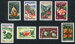 NEW CALEDONIA: Yvert 314/321, Flowers, Complete Set Of 8 Unmounted Values, Excellent Quality! - Sonstige & Ohne Zuordnung