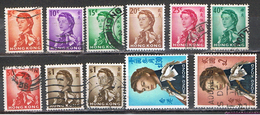 (HOK 51) HONG KONG // YVERT 194,195,196,197,198,200,201,203,203a),204,205 // 1962-67 - Unused Stamps