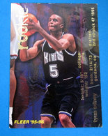 TYUS EDNEY NBA CARDS FLEER 1996 N 359 - Autres & Non Classés