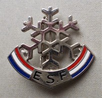 - Broche. Insigne. Ski. ESF - Flocon - - Winter Sports