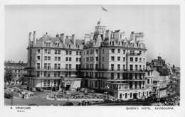 M07936 " QUEEN'S HOTEL-EASTBOURNE " ANIMATA-VARIE AUTO ANNI'50 CART ORIG. SPED. - Eastbourne