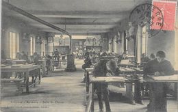 Collège D'Auxerre - Salle De Dessin 1928, élèves, Poêle à Bois - Edition Arnon-Calmus, Libraire - Schools