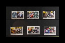 ISLE OF MAN 1973-2005 PRESENTATION FOLDERS COLLECTION Housed In Five Albums, We See Definitives Incl. High Values, Comme - Altri & Non Classificati