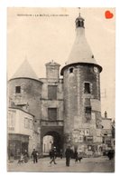 Delcampe - 02125-LE-36-ISSOUDIN-Le Beffroi,(14eme Siècle)----------animée-------expédiée à : Melle Morlot Modes Bournonne Les Bains - Issoudun