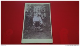 PHOTOGRAPHIE ENFANT AVEC VIEUX CHEVAL EN BOIS VIEUX JOUET - Otros & Sin Clasificación