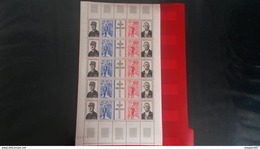 PLANCHE DE 20 TIMBRES DE 25 F CFA  HOMMAGE AU GENERAL DE GAULLE    NEUF - Unused Stamps