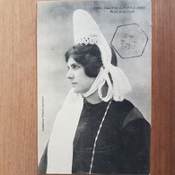 Jeune Fille De Pont-l'Abbé.coiffe Costume Breton.édition Villard 1886 - Pont L'Abbe