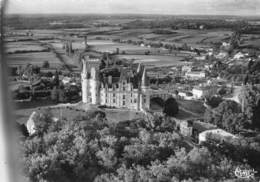 16-LA ROCHEFOUCAULD- VUE AERIENNE SUR LE CHATEAU - Autres & Non Classés