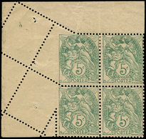 ** VARIETES - 111b  Blanc,  5c. Vert-jaune, T IA, BLOC De 4 Cdf Avec PIQUAGE OBLIQUE Par Pliage, La Paire Sup. Est *, Sp - Ungebraucht