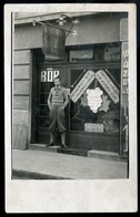 PAKS 1935-40. Cca. Borozó, Fotós Képeslap, Fotó : Trumpek . "bort Iszik A Magyar Nem Pediglen Vizet"  /  Wine Parlor Pho - Hungary