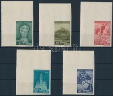 ** 1939 Magyar A Magyarért ívsarki Vágott Sor (80.000) / Mi 593-597 Imperforate Corner Set (30f és 40f Halvány Ujjlenyom - Autres & Non Classés