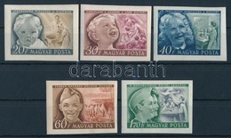 ** 1950 Gyermek I. Vágott Sor (13.000) / Mi 1101-1105 Imperforate Set - Other & Unclassified