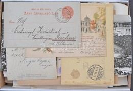 Kis Doboz Régi és Modern Magyar Küldemény / Old And Modern Covers, Postcards In A Box - Autres & Non Classés