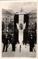 T1/T2 1938 Ipolyság, Sahy; Bevonulás, A Felszabadított Ipolyság Országzászlója 'Így Volt így Lesz! Göböljárás-Ercsi Aján - Zonder Classificatie