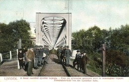 T2 Újvidék, Novi Sad; A Dunai Vasúti Híd újvidéki Bejárata, K.u.K. Katonák / Danube Railway Bridge, Austro-Hungarian Sol - Non Classés