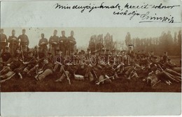 T2 1905 Budapest, Katonák Csoportképe Puskákkal / Hungarian Soldiers With Guns. Photo - Non Classés