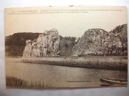 Delcampe - Carte Postale La Roche Bernard (56) Entrée Du Port Et Breche De L'Entrée Des Rochers  (Petit Format Non Circulée ) - La Roche-Bernard