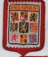 Ecusson Tissu Ancien/Brodé /BELGIQUE /  Vers 1960-1980    ET314 - Blazoenen (textiel)