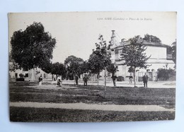 C.P.A. : 40 SORE : Place De La Mairie, Animé, Timbre En 1909 - Sore