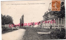 16- CHARRAS - LES ECOLES ET LA RUE PRINCIPALE- ECOLE  -CHARENTE - Ruffec