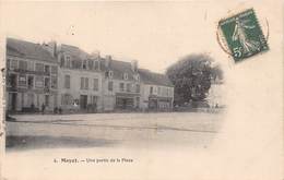 72-MAYET- UNE PARTIE DE LA PLACE - Mayet