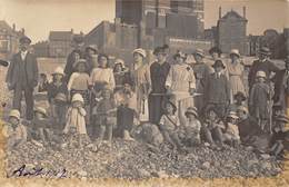 80-ONIVAL- CARTE-PHOTO-SUR LA PLAGE - Onival