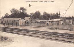 80-NESLE- LA GARE APRES LA GUERRE - Nesle