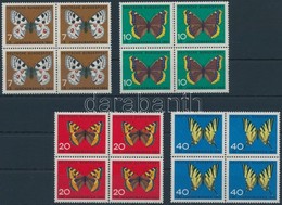 ** 1962 Lepkék Sor Négyestömbökben,
Butterlies Set In Blocks Of 4
Mi 376-379 - Andere & Zonder Classificatie