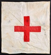 Vöröskeresztes Zászló, Foltos, 47×44 Cm - Other & Unclassified