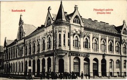 T2 1913 Szekszárd, Pénzügyi Palota (Diczenty Ház), Seiner Lipót, Fritz Gyula, Sternfeld Mór üzlete. Kiadja Báter János 4 - Zonder Classificatie