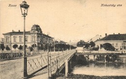 * T1/T2 Kassa, Kosice; Klobusitzky Utca, Híd, Pavkovics üzlete / Street, Bridge, Shop - Non Classés