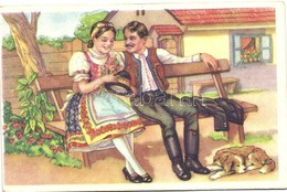 ** T2 Hungarian Folklore, Couple - Unclassified