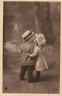 ** T1 Child Couple. NPG T 526. - Unclassified