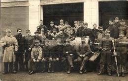 * T2 1914 Osztrák-magyar Katonai Automobil Javító Egység Csoportképe / WWI K.u.k. Military Automobile Repair Unit, Group - Ohne Zuordnung