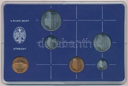 Hollandia 1984. 5c - 2 1/2G (5xklf) + 1984. 's Rijks Munt 1984 (Királyi Verde)' Br Zseton, Műanyag Tokban T:1 Netherland - Unclassified