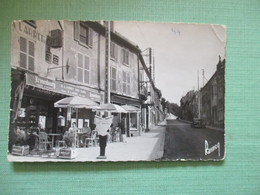 CPA 95 LOUVRES TABAC RUE DE PARIS - Louvres