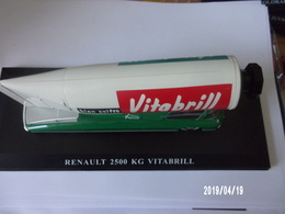 RENAULT 2.5 T VITABRILL - Advertising - All Brands