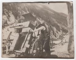 Photo Originale Accident De Charette Attelage Sur Un Sentier De Montagne Des Alpes - Autres & Non Classés