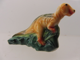 Delcampe - FEVE - LES DINOSAURES 1994 - IGUANODON - Animaux