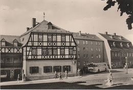 AK Zwönitz Markt Gasthof Hotel Roß Haltestelle Bus Ikarus A Elterlein Geyer Annaberg Aue Schwarzenberg Lauter DDR - Zwönitz