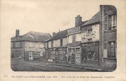 60-SAINT-JUST-EN-CHAUSSEE- UN COIN DE LA RUE DE BEAUVAIS ( DEGATS) - Saint Just En Chaussee