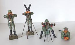 Zwischenkriegszeit Wehrmacht Lineol U. Elastin Figuren 4 Soldaten 1x Mit Entfernungsmesser 1x Scherenfernglas, 1x Ferngl - Historia