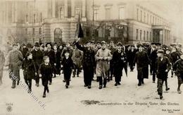 REVOLUTION BERLIN 1919 - Demonstration In Der Strasse Unter Den Linden NPG 6474 I - Oorlog