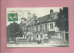 CPA - Estrées St Denis -  La Mairie - Estrees Saint Denis