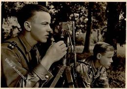 HJ WK II Nachrichten Hitler Jugend  Foto AK I-II (Eckbug) - Oorlog 1939-45