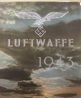 Flugzeug WK II Luftwaffe 1943 Kalender 36 X 43 Cm Mit Ca. 50 Großformatigen Farbabbildungen II (Deckblatt Beschädigt) Av - Autres & Non Classés