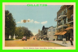 GRAND-MÈRE, QUÉBEC - RUE ST CATHERINE STREET - PEOPLE'S STORE - ANIMÉE DE VIEUX CAMIONS - PECO - - Trois-Rivières