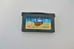 NINTENDO GAMEBOY ADVANCE: THE SIMS BUSTIN' OUT - EA GAMES - 2003 - Game Boy Advance