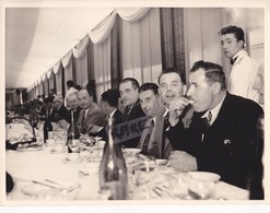 PHOTO ANCIENNE,73,SAVOIE,BANQUET DE LA PERCEE DE LA CENTRALE SOUTERRAINE CONSTRUITE,OUVRIERS,HOMMES POLITIQUES,RARE - Places